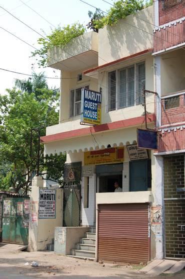 Maruti Guest House พาราณสี ภายนอก รูปภาพ